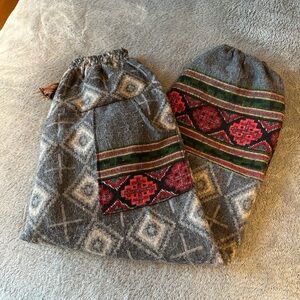 Gray and Red Patterned Wool / thick pants